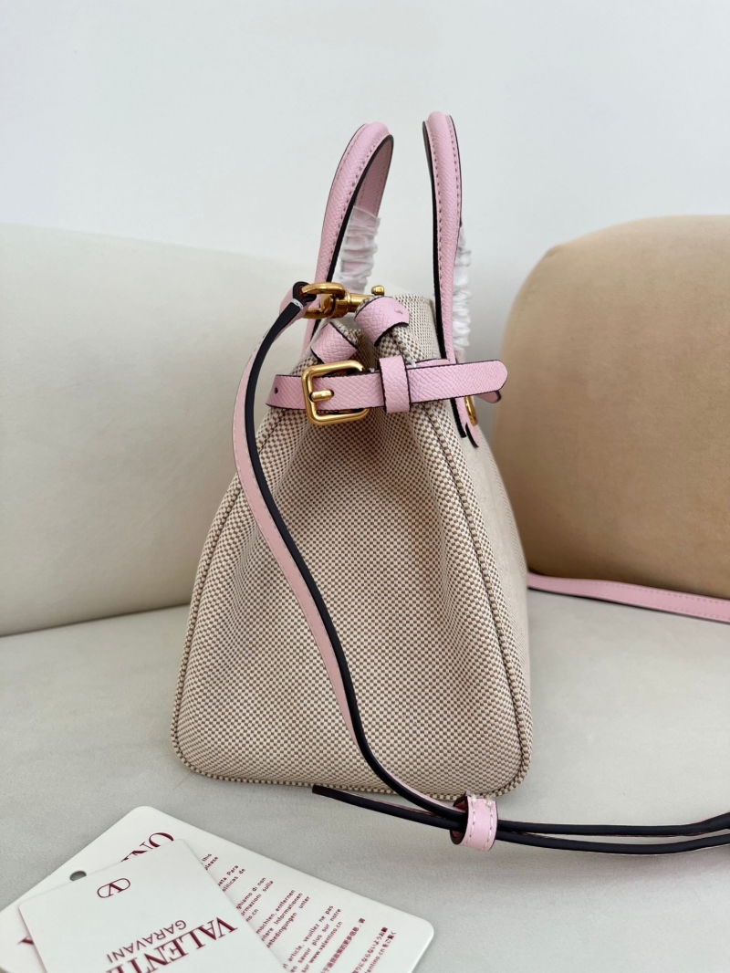 Va1e*ntin0 top handle bag